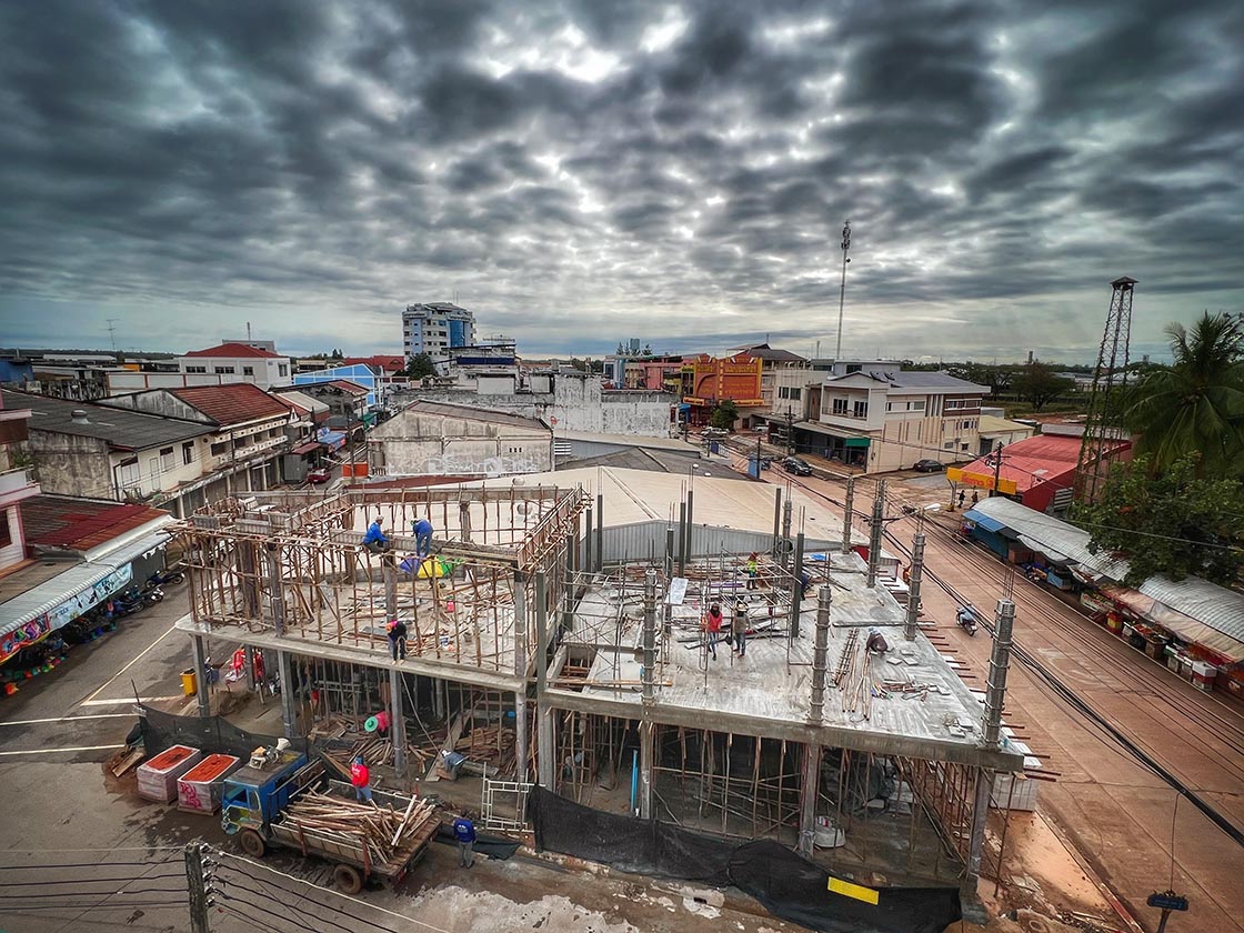 construction-2022-04-28-10-00-33-utc